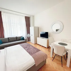 Gold Art Apartamento Praga
